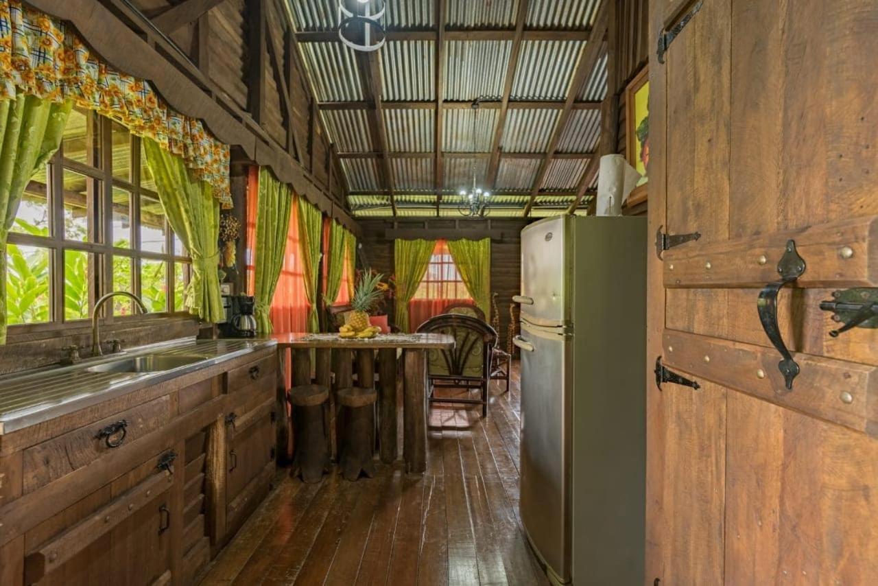 Cabanas Montanas Del Tenorio Rio Celeste Extérieur photo