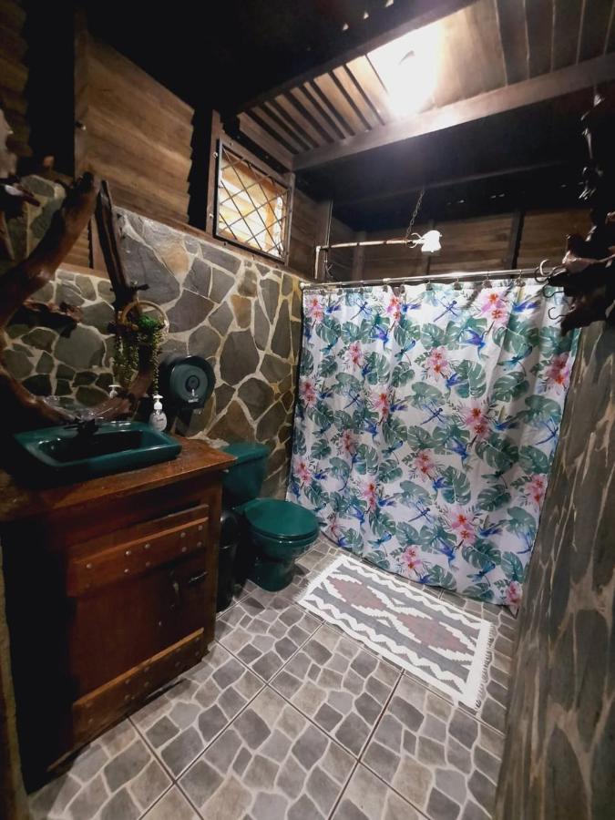 Cabanas Montanas Del Tenorio Rio Celeste Extérieur photo
